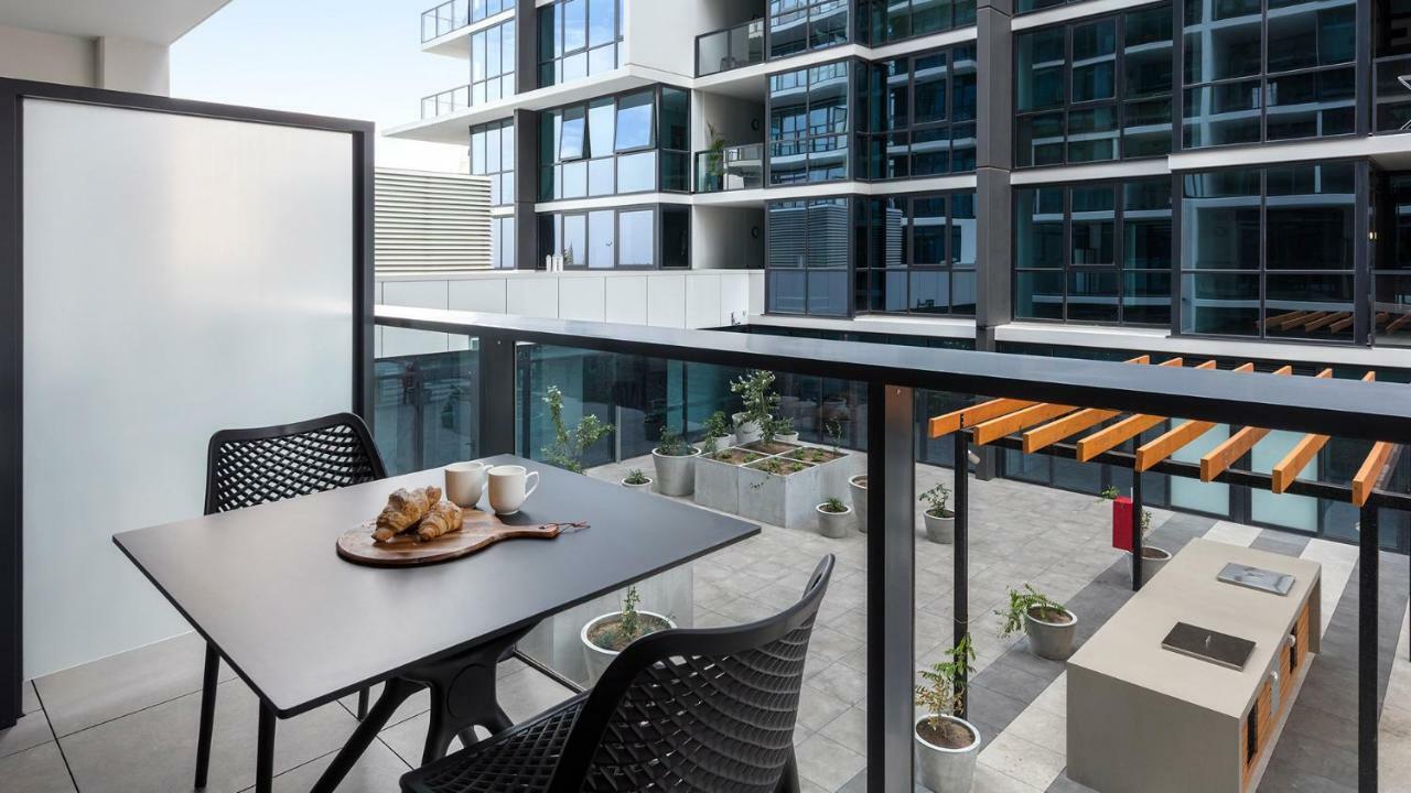 Avani Adelaide Residences Exterior photo